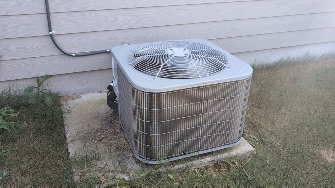 After Power Surge I Get This Noise V0 